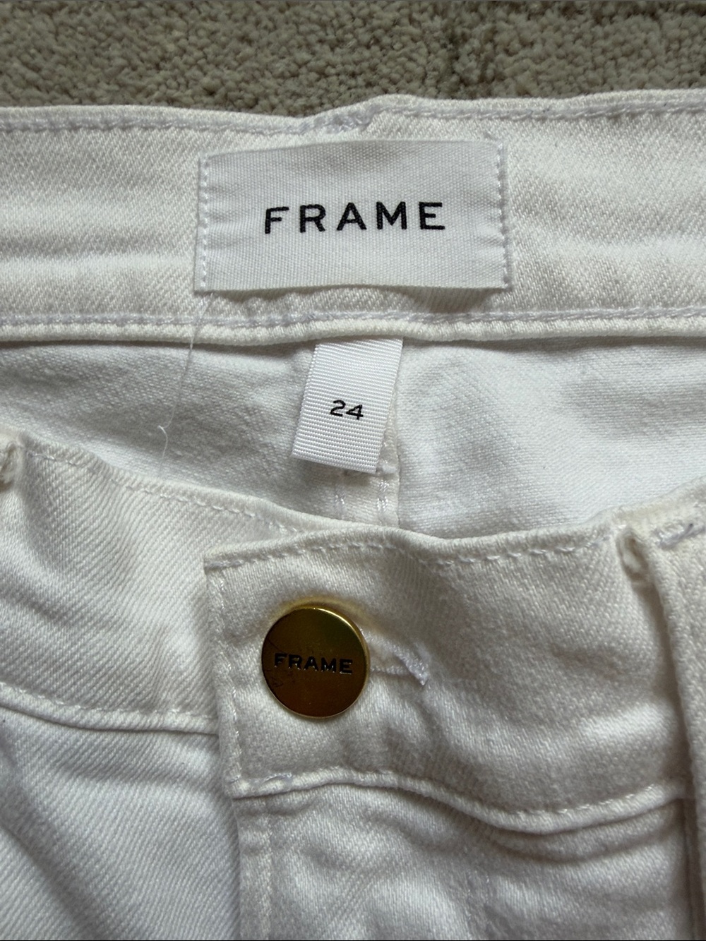 Frame Le Garcon White Mid-Rise Straight Jeans, size 24 - Picture 4 of 9
